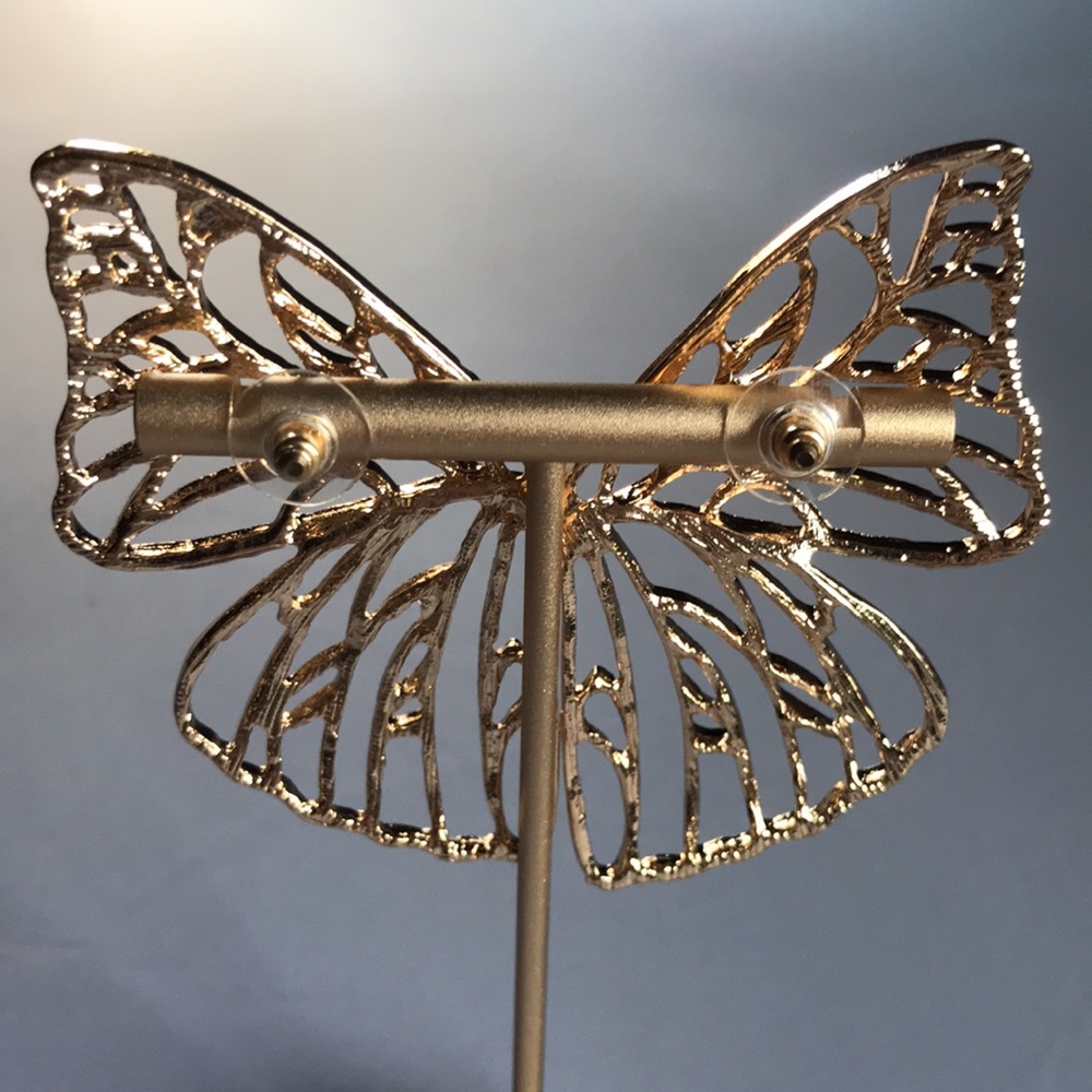 New! Gold Butterfly Earrings - Picture 7 of 13